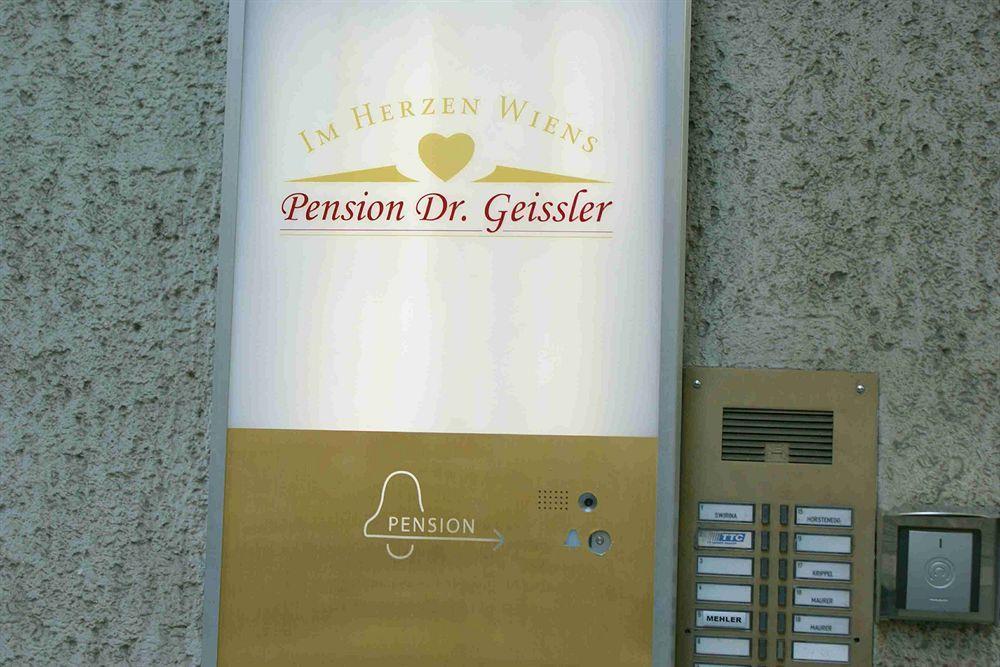 Pension Dr. Geissler Wien Exteriör bild